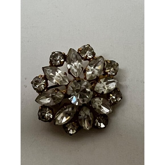 Vintage Rhinestone Gold-Tone Floral Brooch Pin - Picture 2 of 8